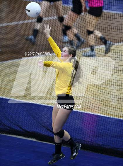 Thumbnail 2 in Lyons vs. Wiggins (CHSAA 2A Pool III Match 12) photogallery.
