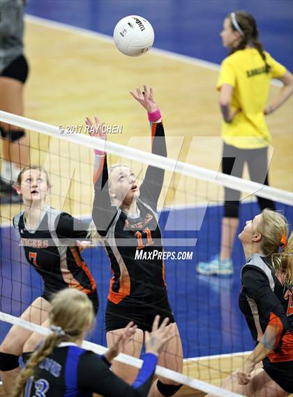 Thumbnail 1 in Lyons vs. Wiggins (CHSAA 2A Pool III Match 12) photogallery.