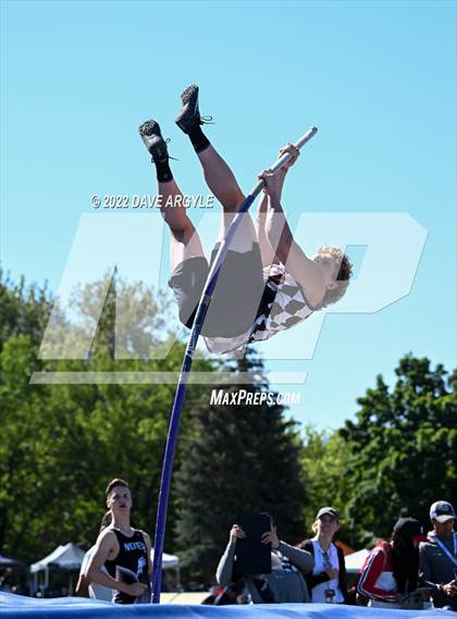 Thumbnail 3 in UHSAA Championships Day 3 photogallery.