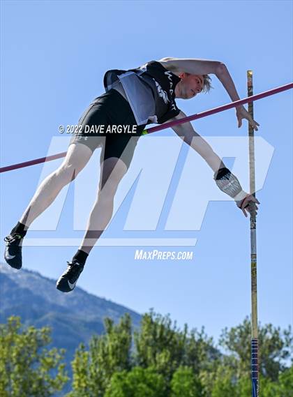 Thumbnail 1 in UHSAA Championships Day 3 photogallery.