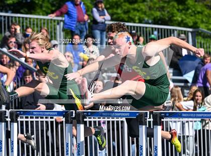 Thumbnail 2 in UHSAA Championships Day 3 photogallery.