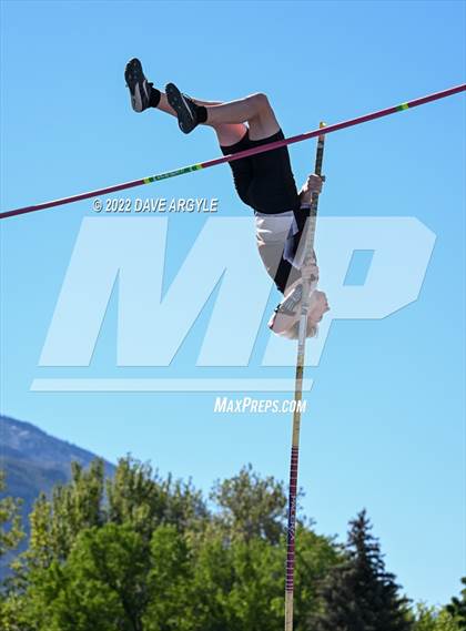 Thumbnail 2 in UHSAA Championships Day 3 photogallery.