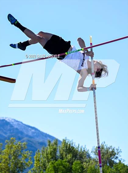 Thumbnail 3 in UHSAA Championships Day 3 photogallery.