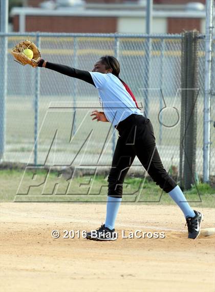 Thumbnail 2 in Ribault @ West Nassau photogallery.