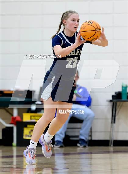 Thumbnail 1 in Higley vs Mountain Ridge (Mountain Ridge Girls Basketball Invitational) photogallery.