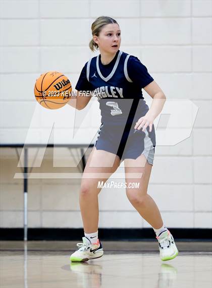 Thumbnail 3 in Higley vs Mountain Ridge (Mountain Ridge Girls Basketball Invitational) photogallery.