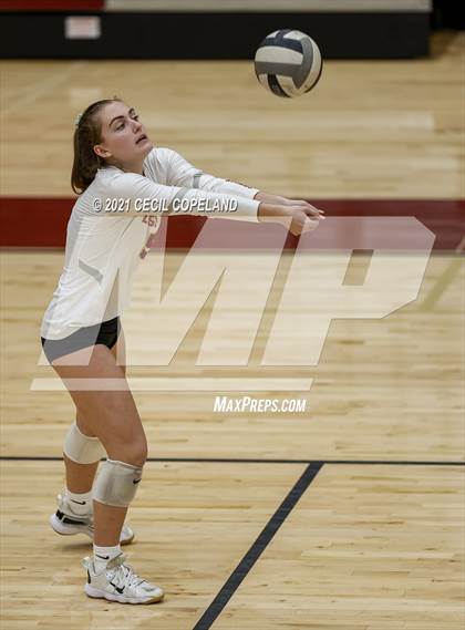 Thumbnail 3 in Lassiter vs Creekview (GHSA 6A Quarterfinal State Volleyball Championship) photogallery.