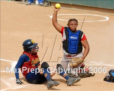 Thumbnail 3 in Serra vs. Cantwell Sacred Heart (D7 Section Final) photogallery.