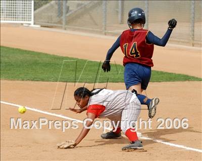 Thumbnail 1 in Serra vs. Cantwell Sacred Heart (D7 Section Final) photogallery.