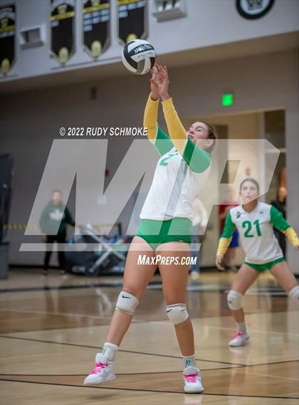 Thumbnail 2 in Holtville vs. Helix (CIF SDS D3 finals) photogallery.
