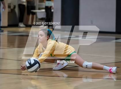 Thumbnail 1 in Holtville vs. Helix (CIF SDS D3 finals) photogallery.