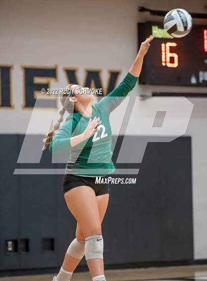 Thumbnail 3 in Holtville vs. Helix (CIF SDS D3 finals) photogallery.
