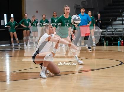 Thumbnail 3 in Holtville vs. Helix (CIF SDS D3 finals) photogallery.