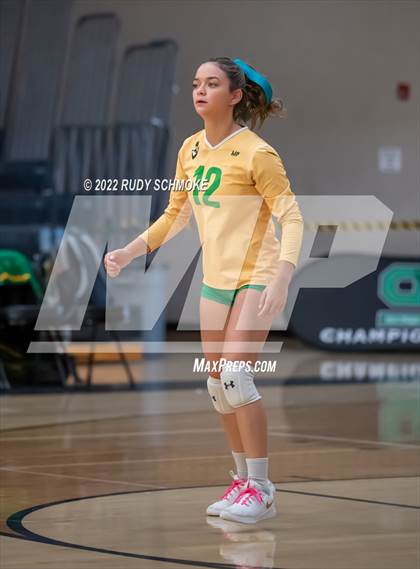 Thumbnail 3 in Holtville vs. Helix (CIF SDS D3 finals) photogallery.