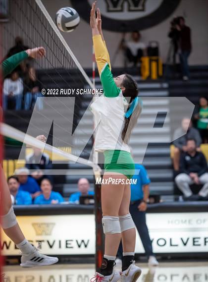 Thumbnail 2 in Holtville vs. Helix (CIF SDS D3 finals) photogallery.