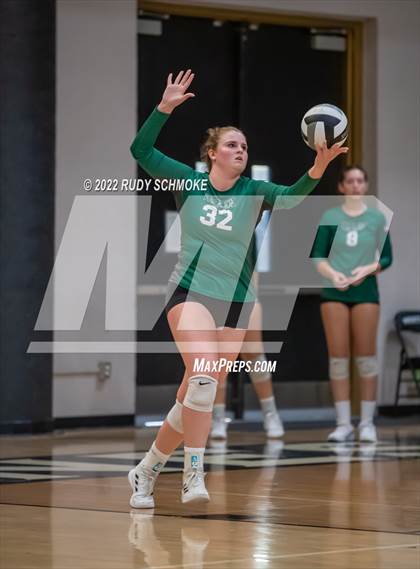 Thumbnail 3 in Holtville vs. Helix (CIF SDS D3 finals) photogallery.