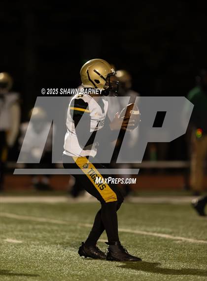 Thumbnail 3 in Indianapolis Crispus Attucks @ Brebeuf Jesuit Preparatory (Sectional S22 Round 1) photogallery.