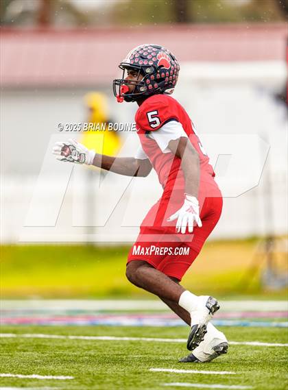 Thumbnail 2 in Oceanside Collegiate Academy vs Belton-Honea Path (SCHSL 3A Final) photogallery.