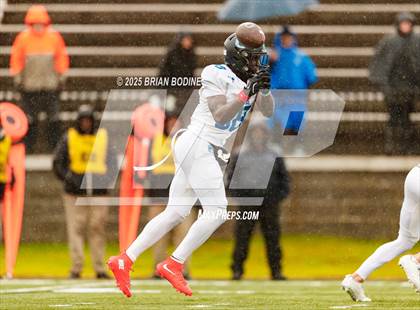 Thumbnail 3 in Oceanside Collegiate Academy vs Belton-Honea Path (SCHSL 3A Final) photogallery.