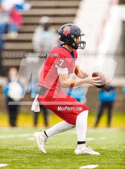 Thumbnail 3 in Oceanside Collegiate Academy vs Belton-Honea Path (SCHSL 3A Final) photogallery.