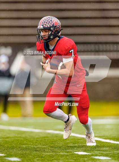 Thumbnail 3 in Oceanside Collegiate Academy vs Belton-Honea Path (SCHSL 3A Final) photogallery.