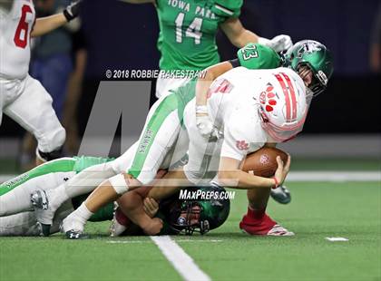 Thumbnail 2 in Glen Rose @ Iowa Park (UIL 4A Division 2 Quarterfinal) photogallery.