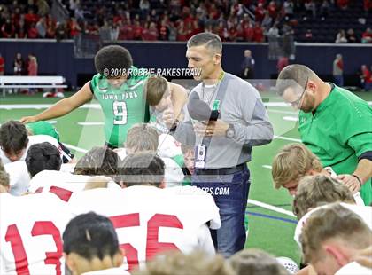 Thumbnail 1 in Glen Rose @ Iowa Park (UIL 4A Division 2 Quarterfinal) photogallery.
