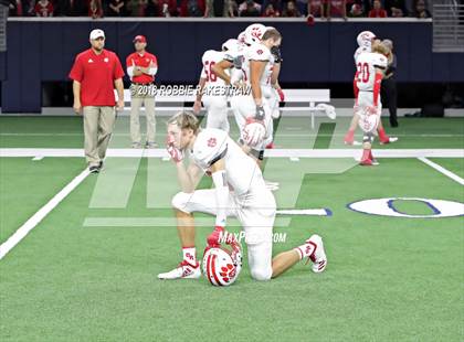 Thumbnail 3 in Glen Rose @ Iowa Park (UIL 4A Division 2 Quarterfinal) photogallery.