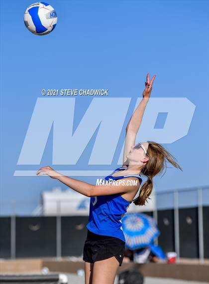 Thumbnail 3 in Mesquite vs Salpointe Catholic @ Casteel (AIA Division 2 Semifinals) photogallery.