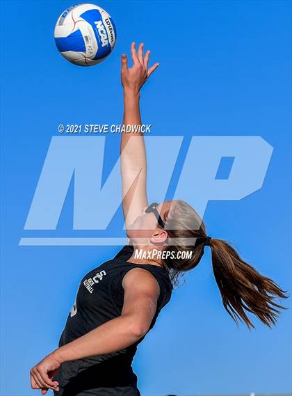 Thumbnail 2 in Mesquite vs Salpointe Catholic @ Casteel (AIA Division 2 Semifinals) photogallery.