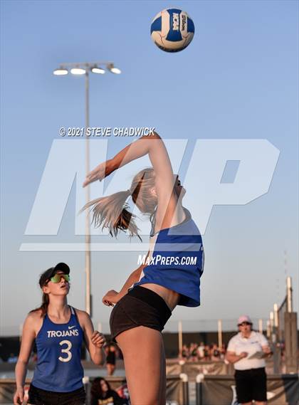 Thumbnail 1 in Mesquite vs Salpointe Catholic @ Casteel (AIA Division 2 Semifinals) photogallery.