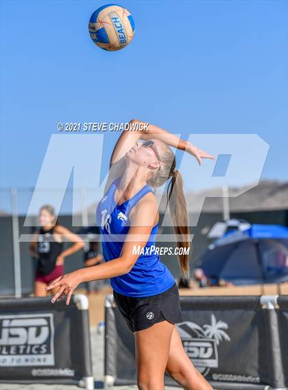 Thumbnail 3 in Mesquite vs Salpointe Catholic @ Casteel (AIA Division 2 Semifinals) photogallery.