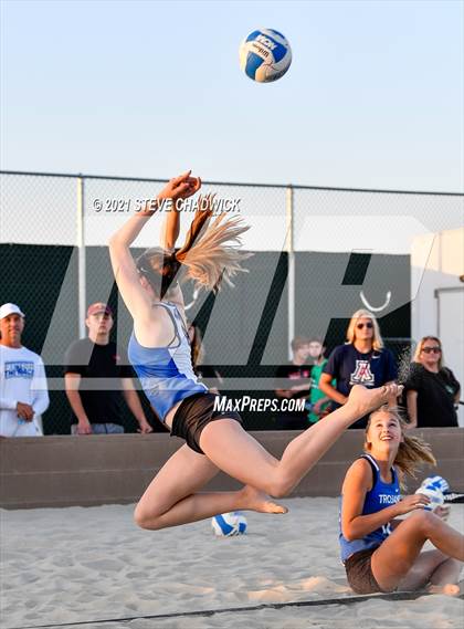 Thumbnail 3 in Mesquite vs Salpointe Catholic @ Casteel (AIA Division 2 Semifinals) photogallery.