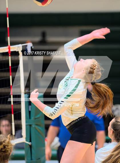 Thumbnail 1 in Sanderson @ Cardinal Gibbons photogallery.