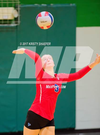 Thumbnail 1 in Sanderson @ Cardinal Gibbons photogallery.