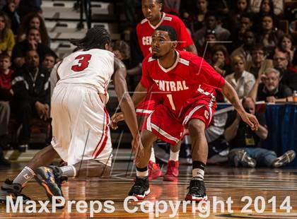 Thumbnail 3 in Bridgeport Central vs. Fairfield Prep (CIAC Class LL Final) photogallery.