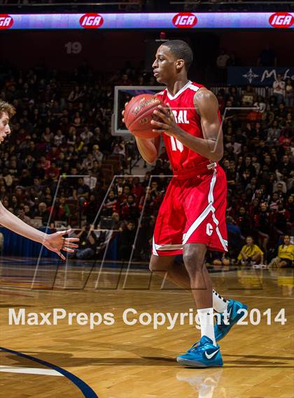 Thumbnail 1 in Bridgeport Central vs. Fairfield Prep (CIAC Class LL Final) photogallery.