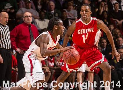 Thumbnail 2 in Bridgeport Central vs. Fairfield Prep (CIAC Class LL Final) photogallery.