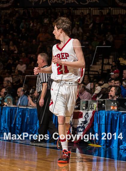 Thumbnail 2 in Bridgeport Central vs. Fairfield Prep (CIAC Class LL Final) photogallery.