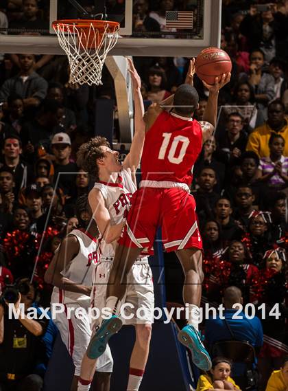 Thumbnail 3 in Bridgeport Central vs. Fairfield Prep (CIAC Class LL Final) photogallery.