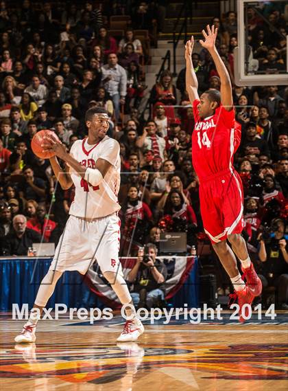 Thumbnail 2 in Bridgeport Central vs. Fairfield Prep (CIAC Class LL Final) photogallery.