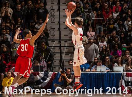 Thumbnail 3 in Bridgeport Central vs. Fairfield Prep (CIAC Class LL Final) photogallery.
