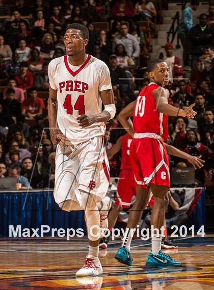 Thumbnail 1 in Bridgeport Central vs. Fairfield Prep (CIAC Class LL Final) photogallery.
