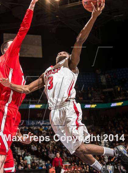 Thumbnail 3 in Bridgeport Central vs. Fairfield Prep (CIAC Class LL Final) photogallery.