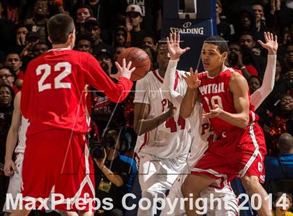 Thumbnail 3 in Bridgeport Central vs. Fairfield Prep (CIAC Class LL Final) photogallery.