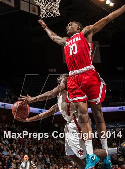 Thumbnail 3 in Bridgeport Central vs. Fairfield Prep (CIAC Class LL Final) photogallery.