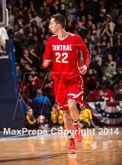 Thumbnail 2 in Bridgeport Central vs. Fairfield Prep (CIAC Class LL Final) photogallery.