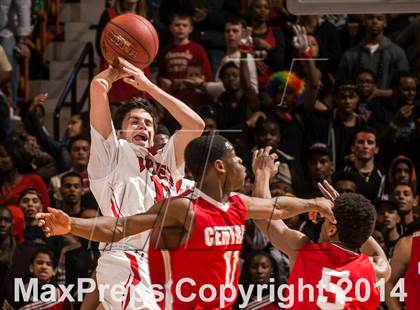 Thumbnail 2 in Bridgeport Central vs. Fairfield Prep (CIAC Class LL Final) photogallery.