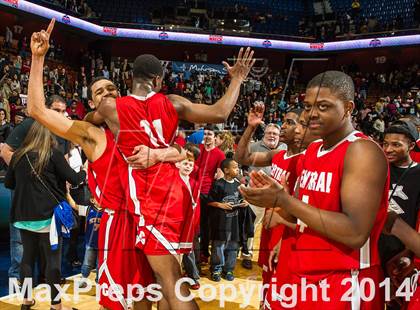 Thumbnail 3 in Bridgeport Central vs. Fairfield Prep (CIAC Class LL Final) photogallery.