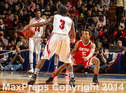 Thumbnail 2 in Bridgeport Central vs. Fairfield Prep (CIAC Class LL Final) photogallery.